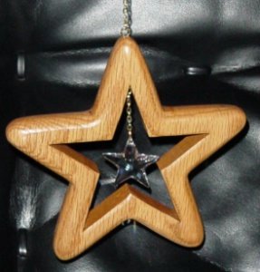 Oak Star Hanger